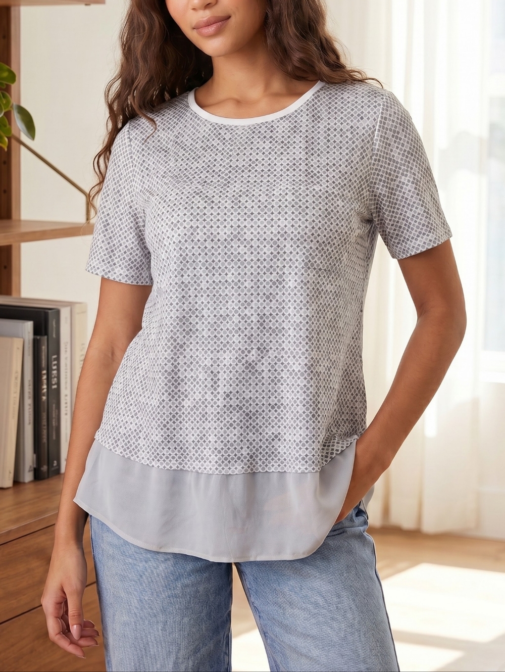 Vera Wang Gray Top Short Sleeve Blouse Honeycomb Pattern Sheer Trim Womens L